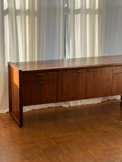 1960s Mid-Century Walnut Wood Credenza