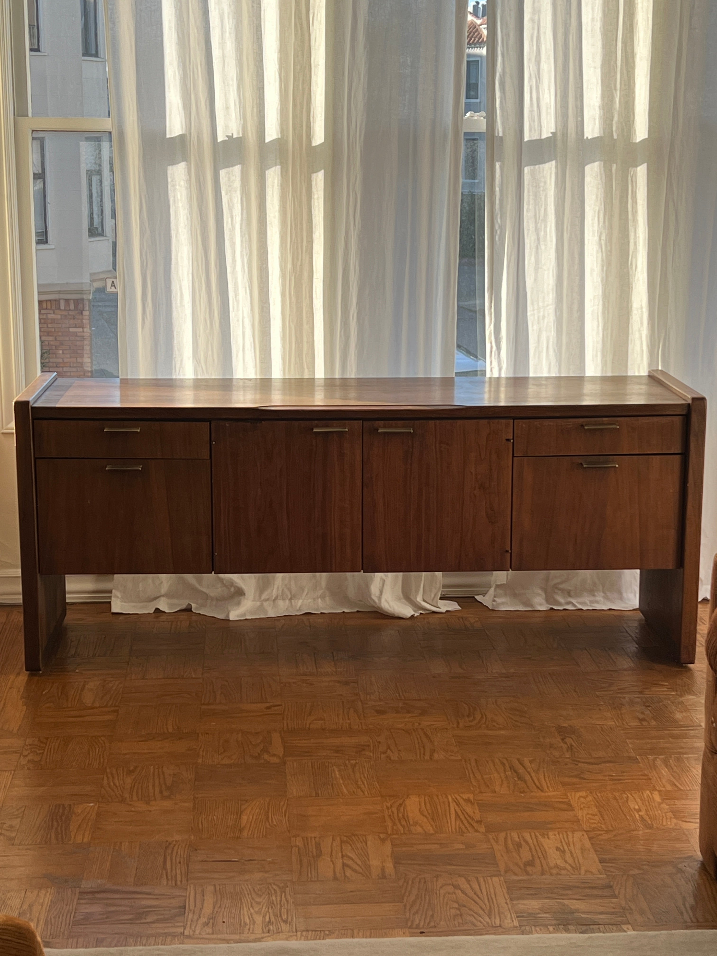 1960s Mid-Century Walnut Wood Credenza