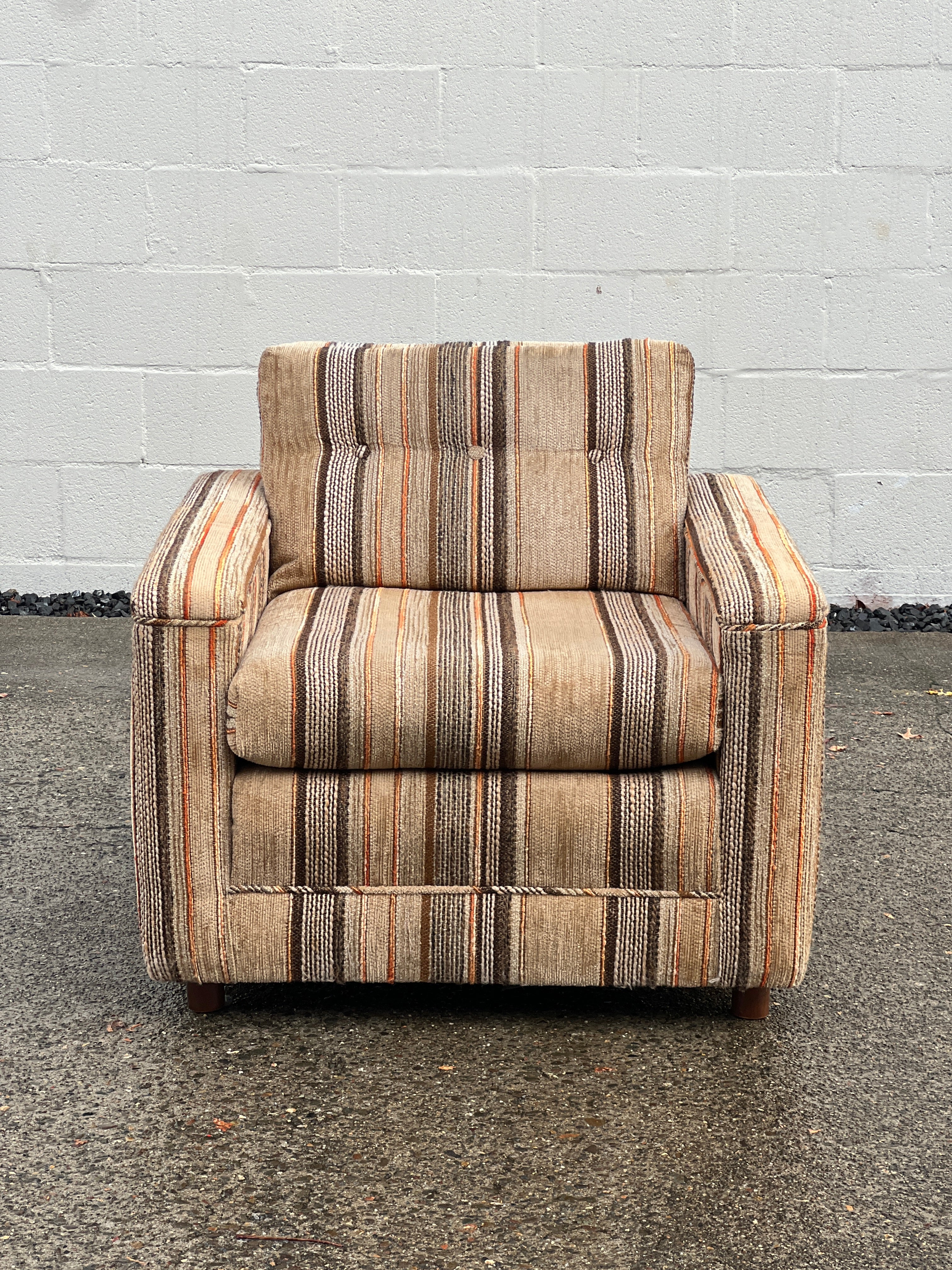 1970s Mid-Century Lounge Chair