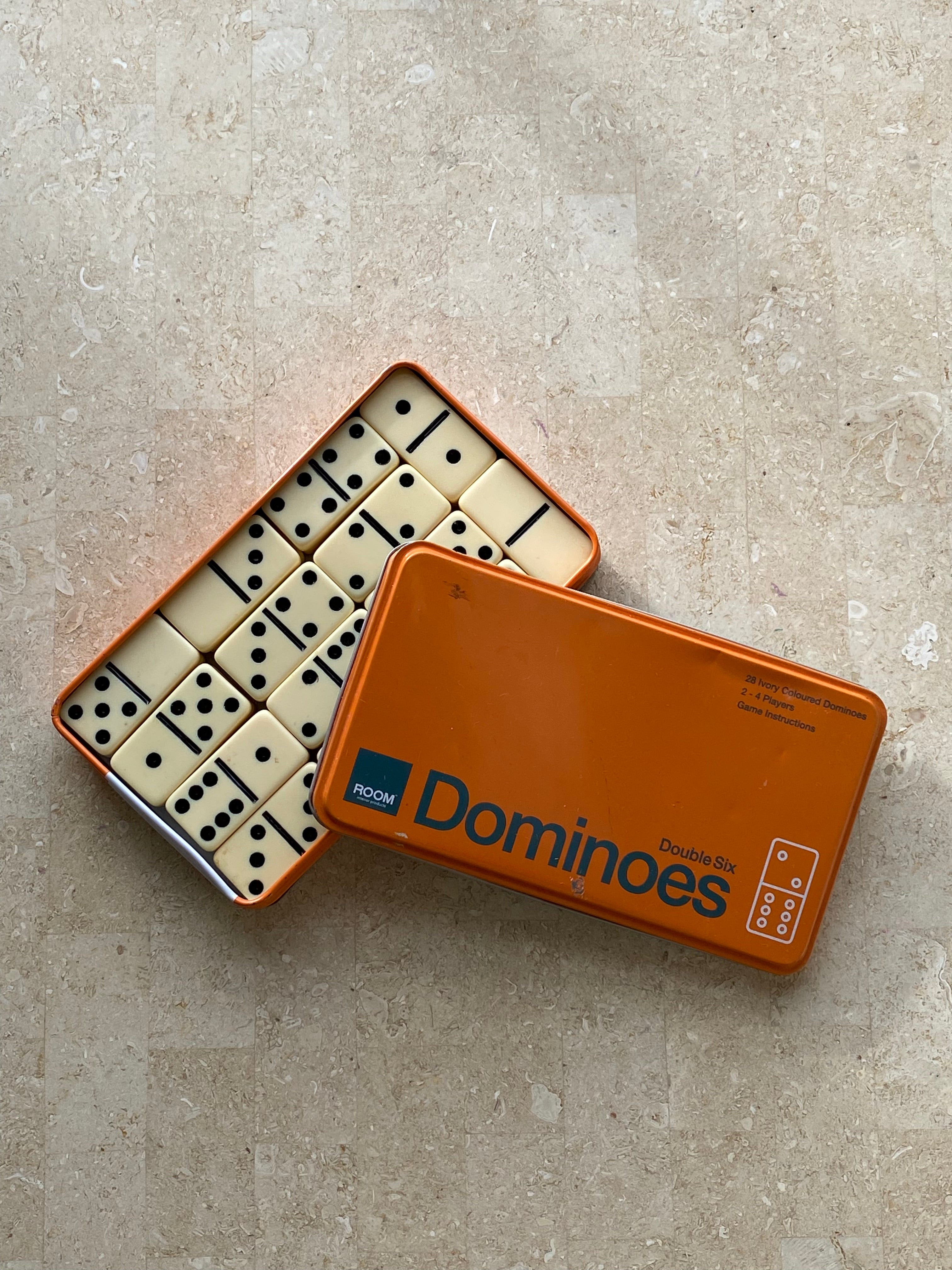 Dominoes Game